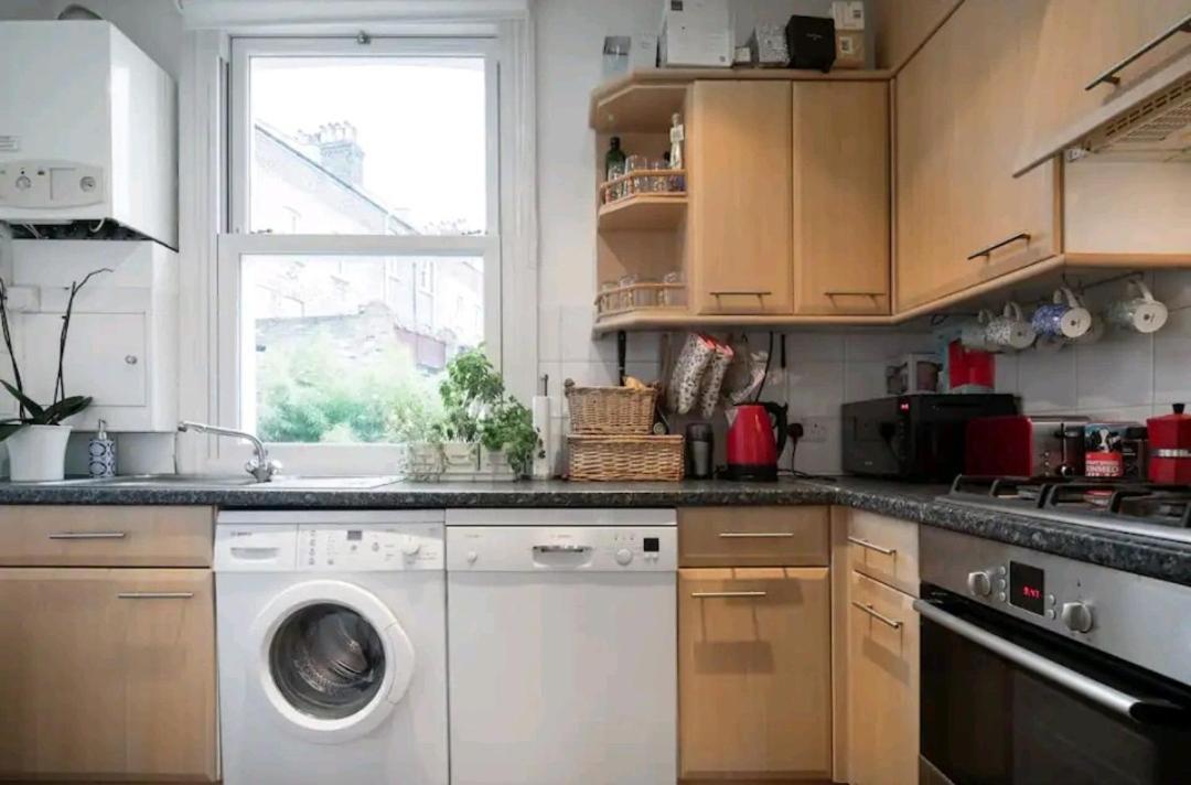 Stylish Room With Private Bath & Terrace In Super Central Clapham Junction Minutes From Victoria, Waterloo London Luaran gambar